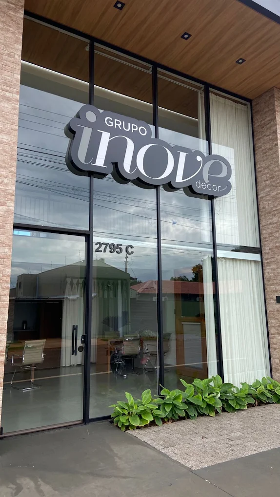 Fachada da loja Grupo Inove Decor em Dourados, MS